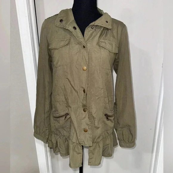 Hem and Thread Utility Jacket - Picture 1 of 2